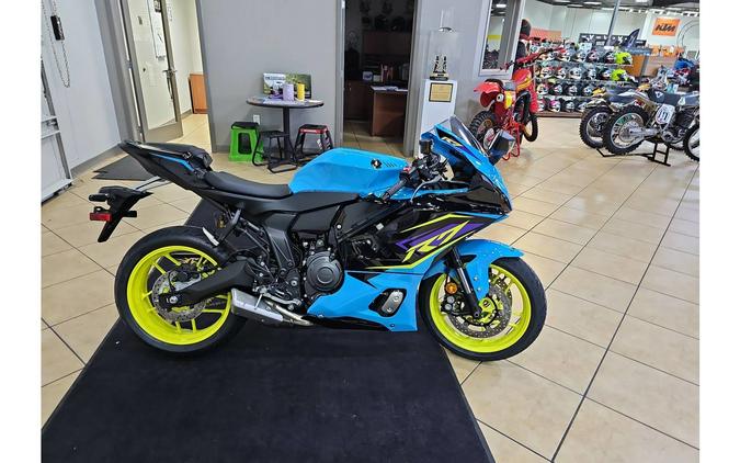 2026 YZF-R7 - Yamaha