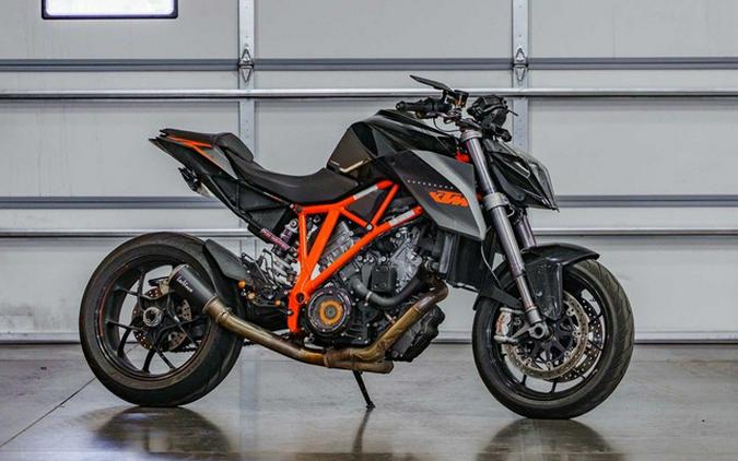 2015 KTM 1290 Super Duke R ABS
