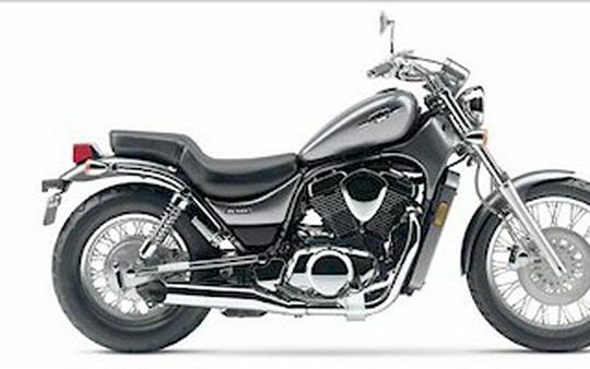 2005 Suzuki Boulevard S50