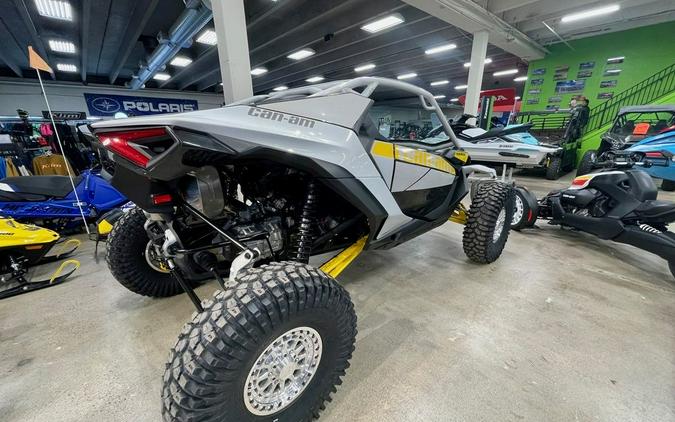 2024 Can-Am® Maverick R 999T DCT