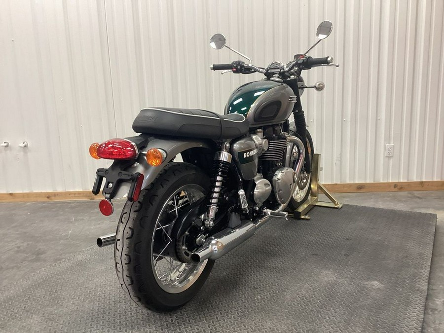 2022 Triumph Bonneville T120 Gold Line