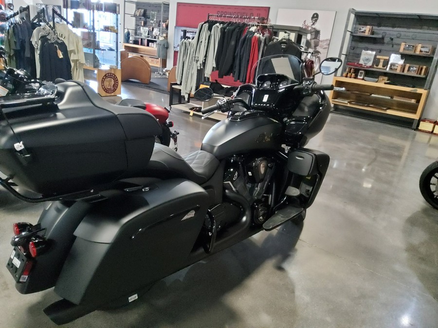 2024 Indian Motorcycle® Pursuit Dark Horse®