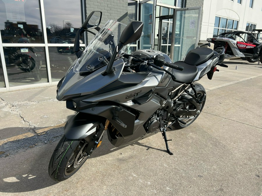 2025 Suzuki GSX-S1000GT+