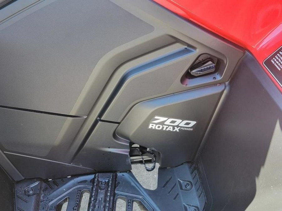 2025 Can-Am® Outlander DPS 700