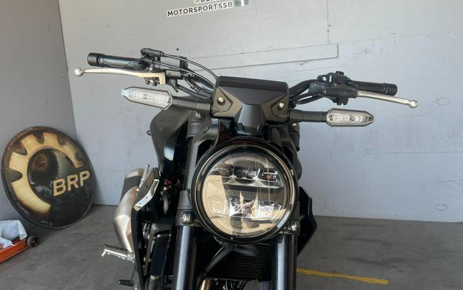 2025 Honda CB300R ABS