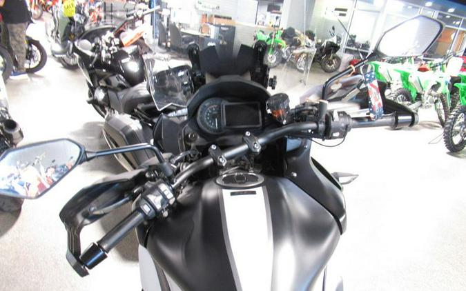 2019 Kawasaki Versys® 1000 SE LT+