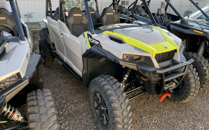 2024 Polaris Industries GENERAL® XP 4 1000 Sport