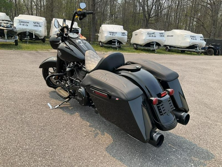 2022 Harley-Davidson® FLHRXS - Road King® Special