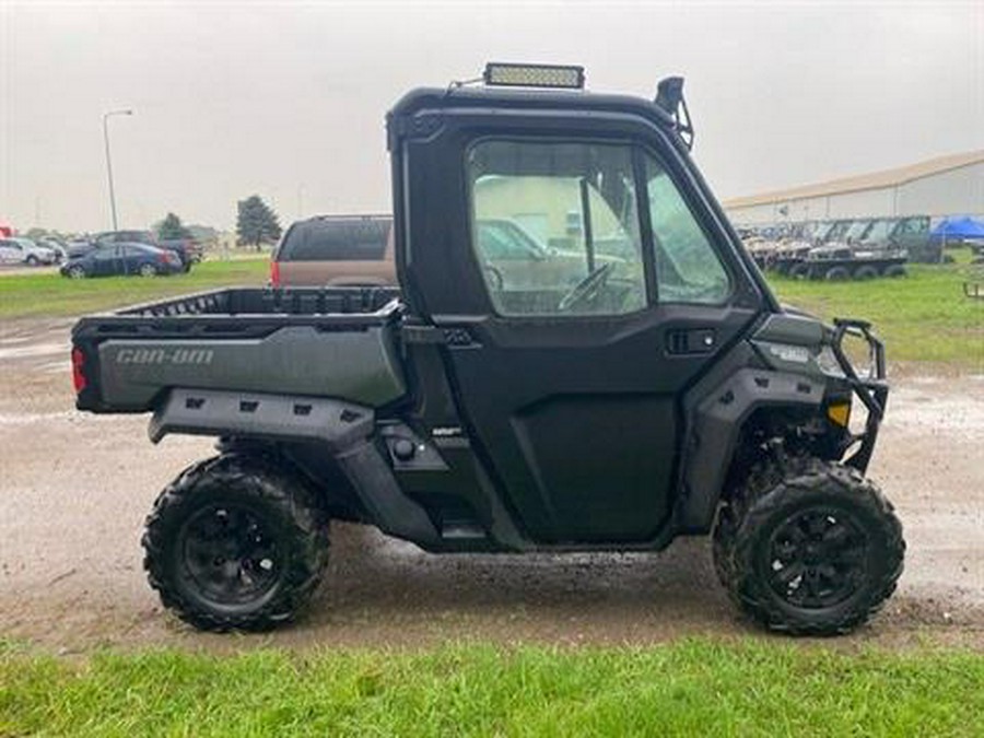 2022 Can-Am Defender Limited CAB HD10