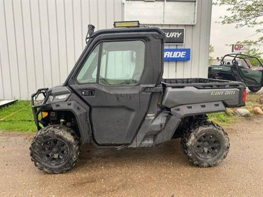 2022 Can-Am Defender Limited CAB HD10