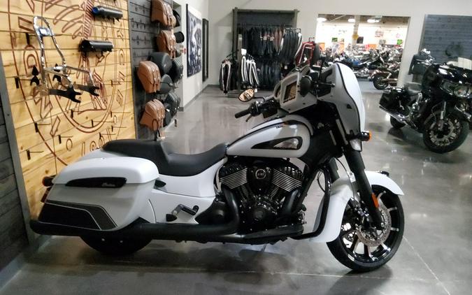 2024 Indian Motorcycle® Chieftain® Dark Horse®