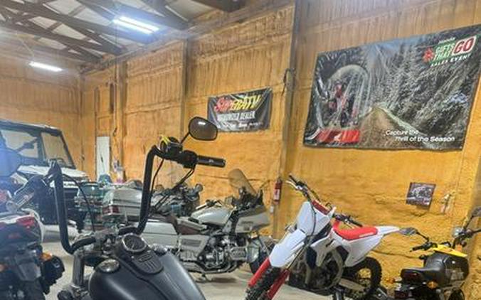 2006 Harley-Davidson® 13047