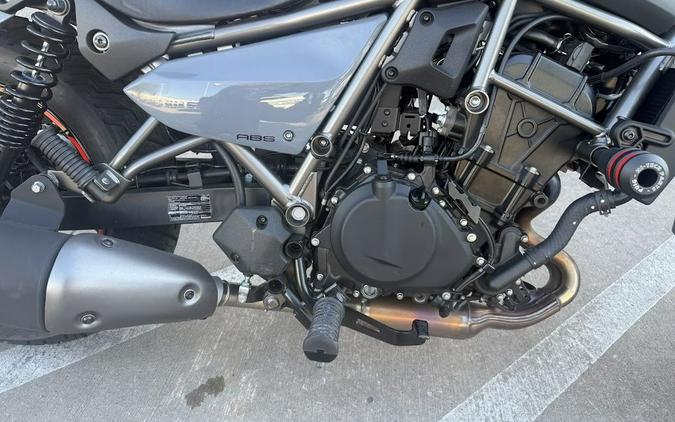 2024 Kawasaki Eliminator® Pearl Storm Gray