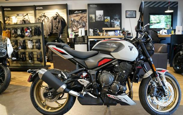 2026 Triumph Trident 800
