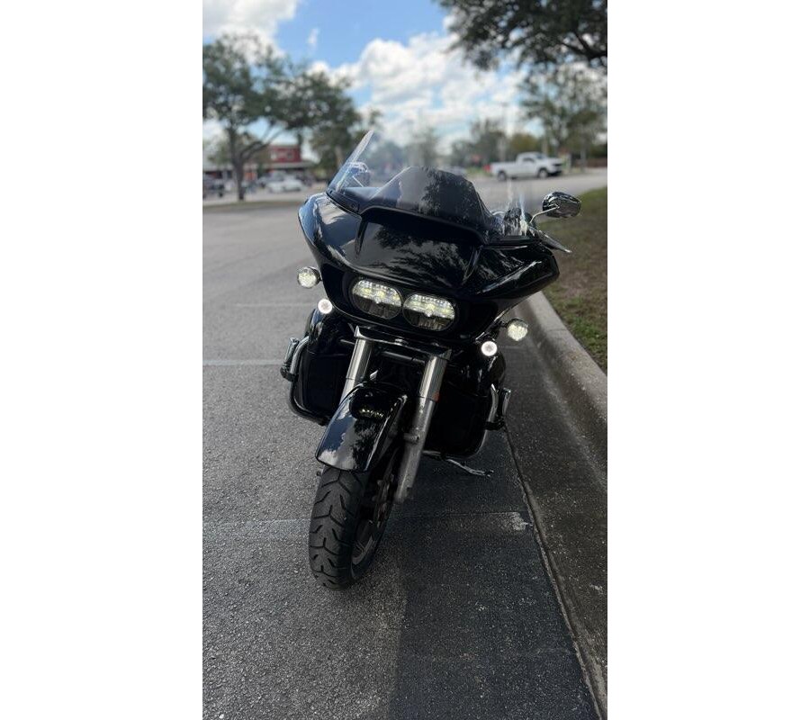 2019 Harley-Davidson® Road Glide® Vivid Black