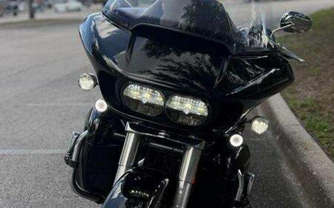2019 Harley-Davidson® Road Glide® Vivid Black