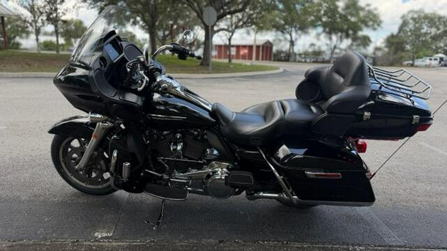 2019 Harley-Davidson® Road Glide® Vivid Black