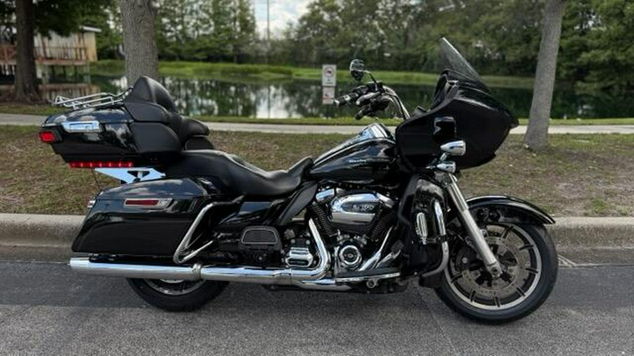 2019 Harley-Davidson® Road Glide® Vivid Black