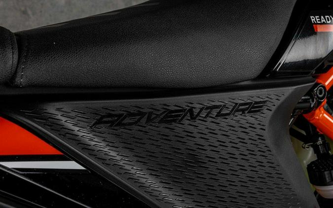 2024 KTM Adventure 390