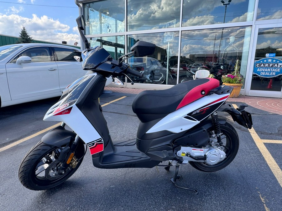 2015 APRILIA SR 50