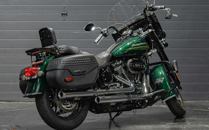 2019 Harley-Davidson® FLHCS - Heritage Classic 114