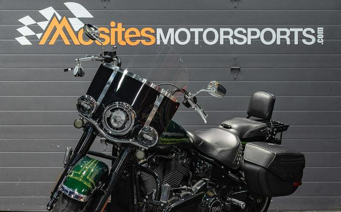 2019 Harley-Davidson® FLHCS - Heritage Classic 114