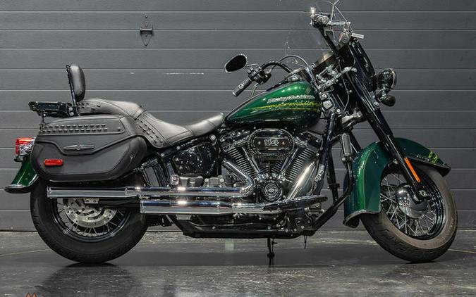 2019 Harley-Davidson® FLHCS - Heritage Classic 114