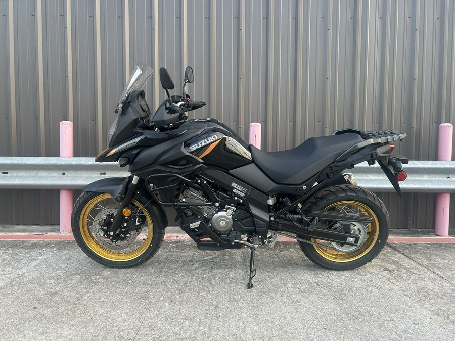 2025 Suzuki V-Strom 650XT ADV