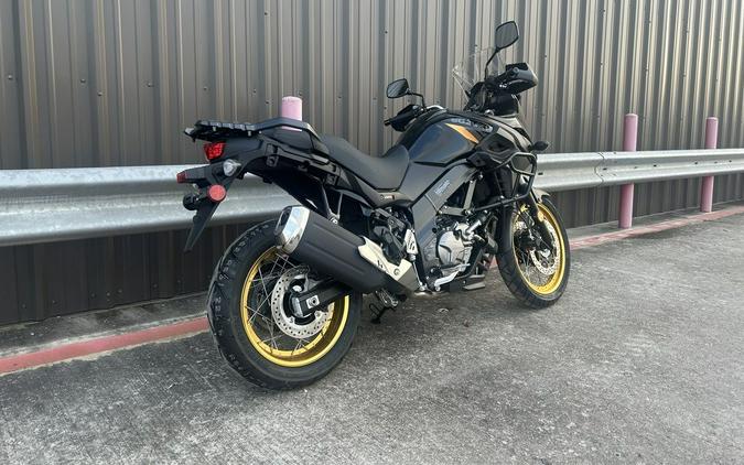 2025 Suzuki V-Strom 650XT Adventure