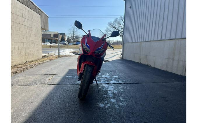 2026 Honda CBR650R E-Clutch