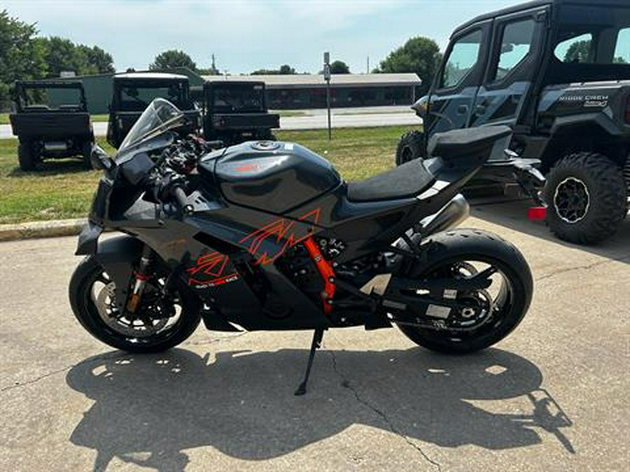 2026 KTM 990 RC R