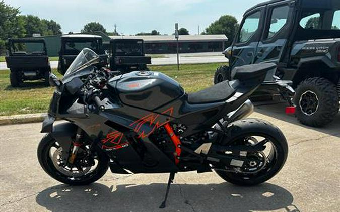 2026 KTM 990 RC R