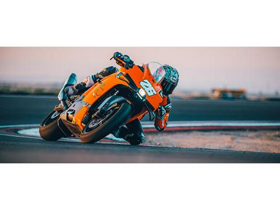 2026 KTM 990 RC R