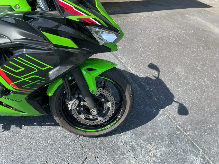 2023 Kawasaki Ninja 650 KRT Edition