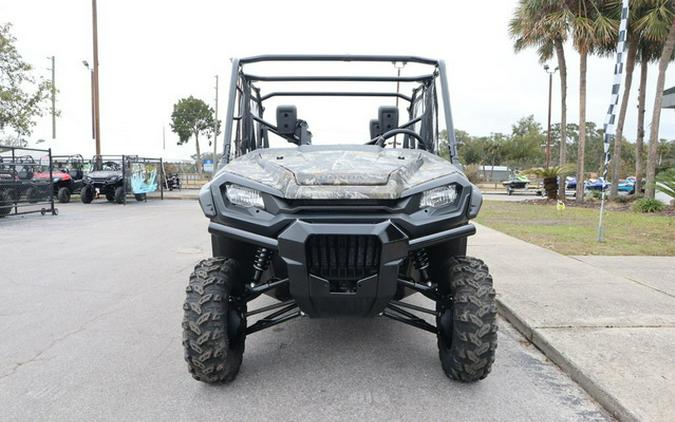 2025 Honda Pioneer 1000-6 Deluxe Crew TrueTimber Atera Camo