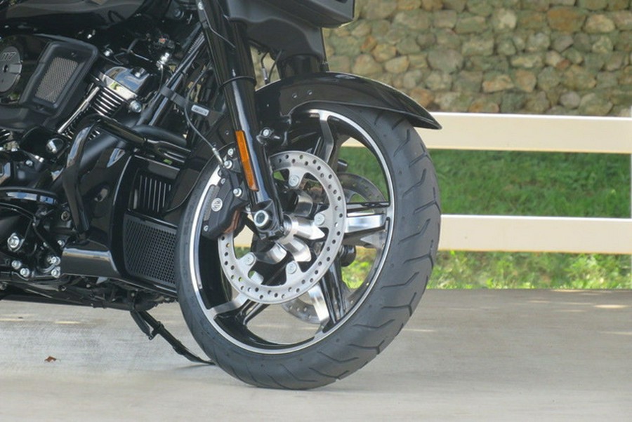 2025 Harley-Davidson FLHX - Street Glide