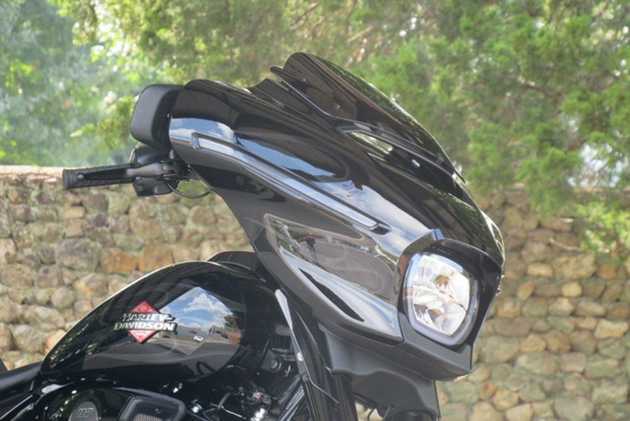 2025 Harley-Davidson FLHX - Street Glide