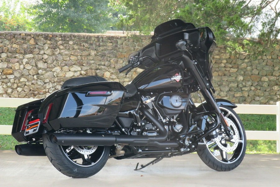 2025 Harley-Davidson FLHX - Street Glide
