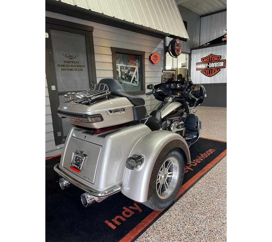 2018 Harley-Davidson® FLHTCUTG - Tri Glide® Ultra