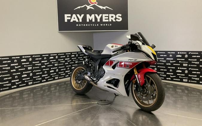 2022 YAMAHA YZF-R7 - 15824U
