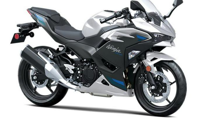 2027 Kawasaki Ninja® 500 ABS