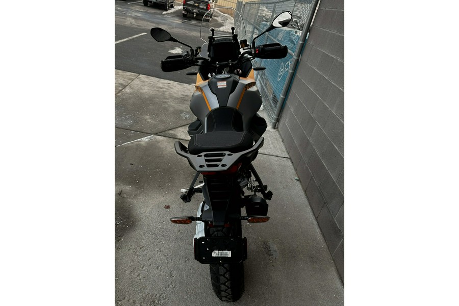 2024 Moto Guzzi STELVIO