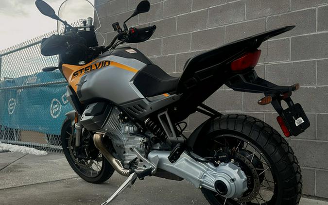 2024 Moto Guzzi STELVIO PFF