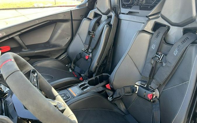 2026 Can-Am Maverick R X RS With Smart-Shox Triple Black