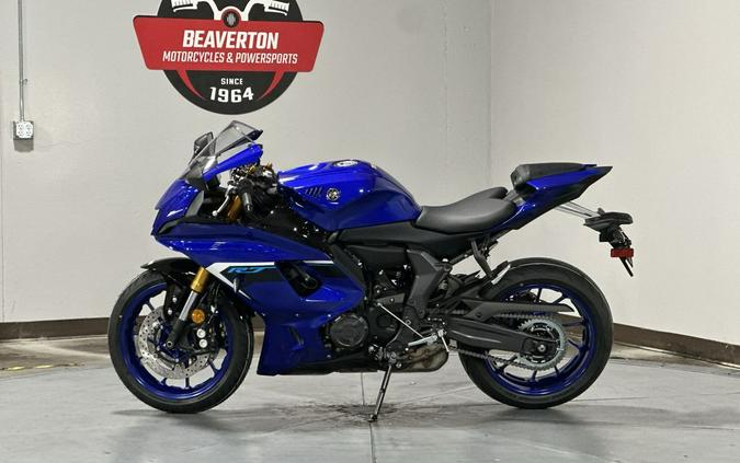 2025 Yamaha YZF R7