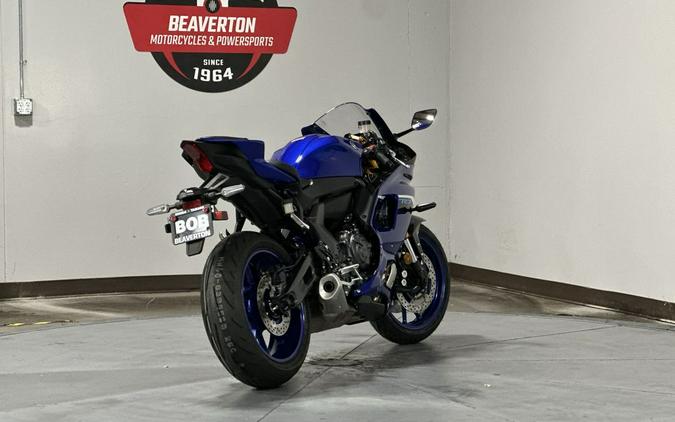 2025 Yamaha YZF R7