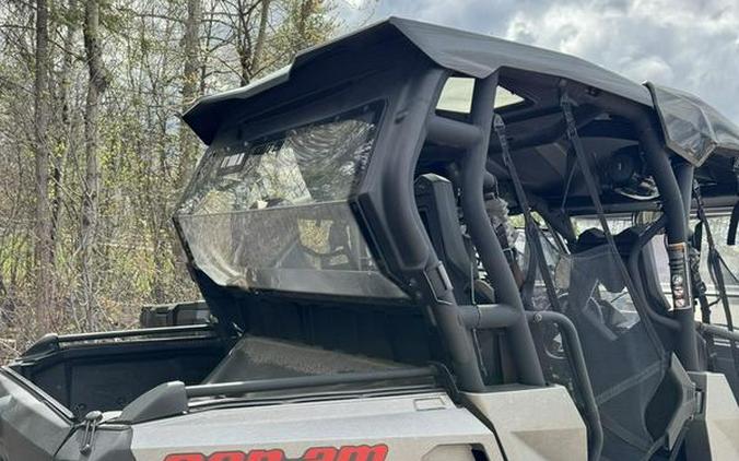 2017 Can-Am® Commander™ MAX XT™ 1000 Brushed Aluminum