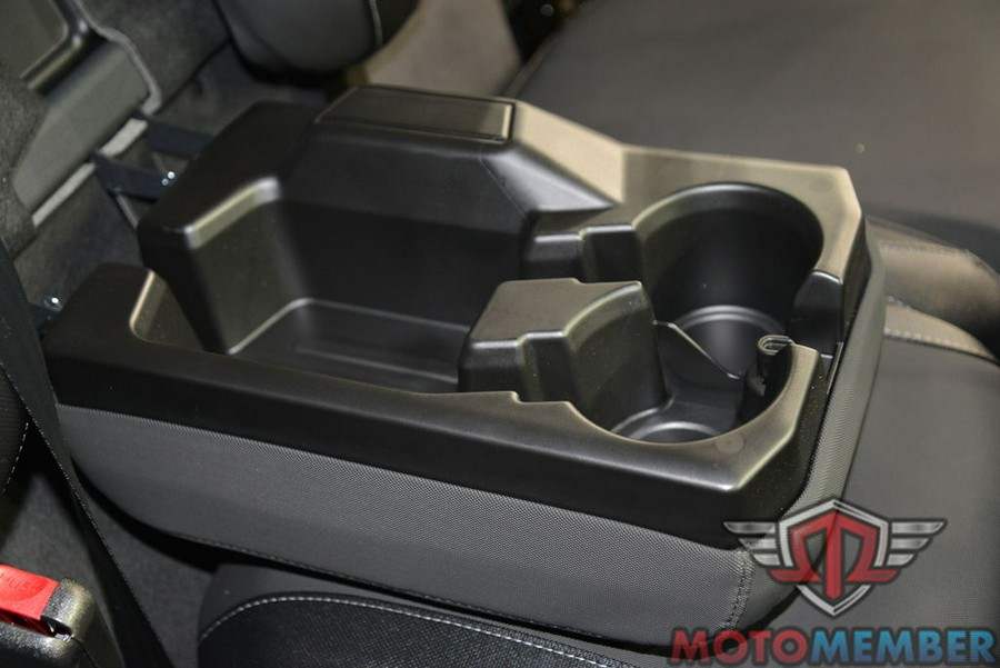 2026 Can-Am Defender Limited HD11