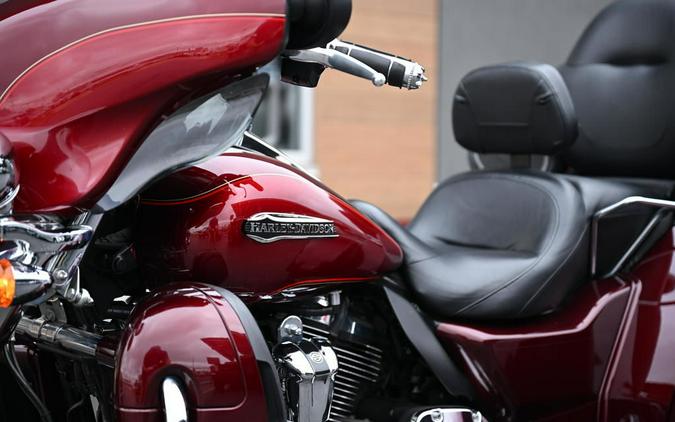 2017 Harley-Davidson® FLHTCUTG - Tri Glide® Ultra