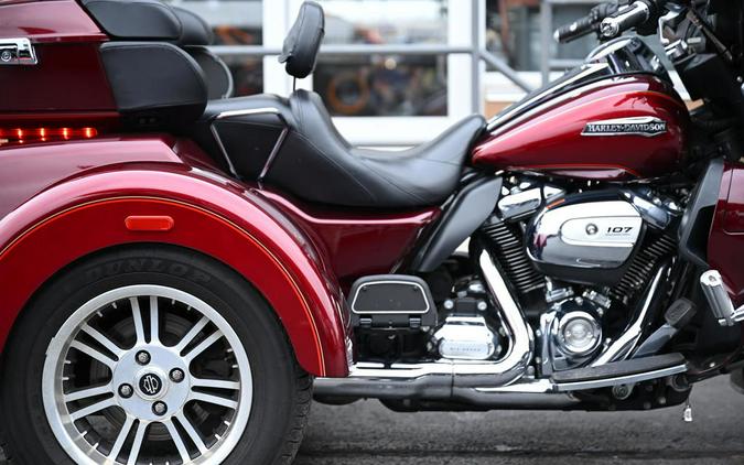2017 Harley-Davidson® FLHTCUTG - Tri Glide® Ultra